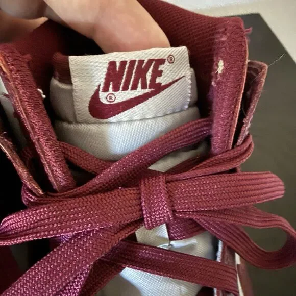 NIKE DUNK HI HIGH RETRO DARK BEETROOT RED/GREY M SZ 11 [DD1399-600]